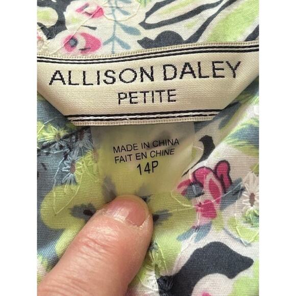 Allison Daley Petite Button-Up Blouse – Floral Patchwork – Size 14P - Picture 5 of 6
